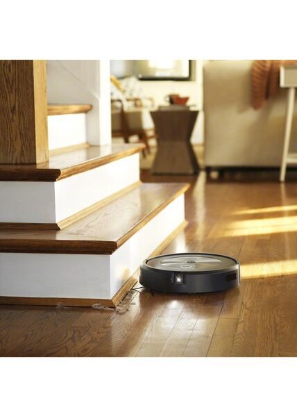 iRobot Roomba j7+ Robot vacuum cleaner | black/silver 4