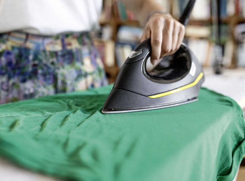 Kärcher EasyFinish Steam iron | black 2