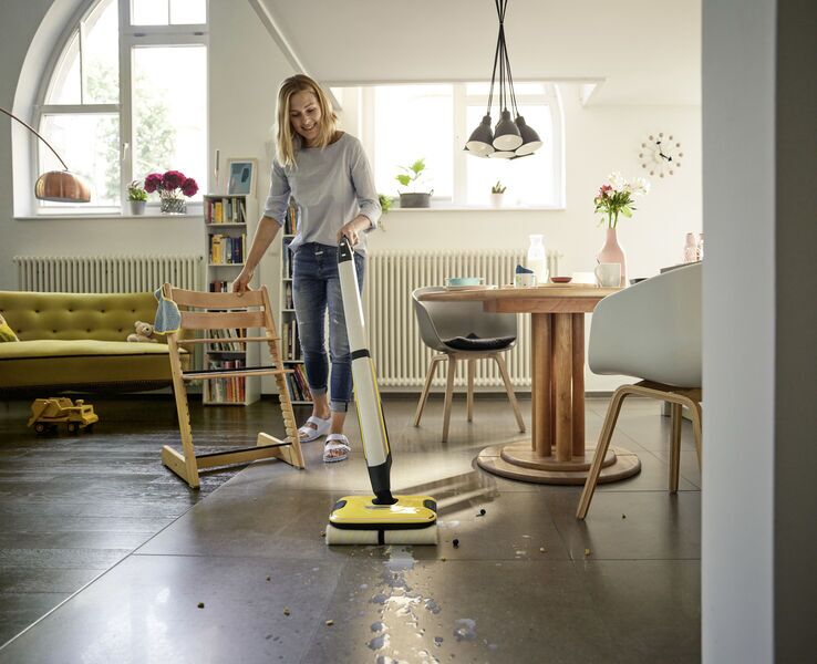 Kärcher FC 7 Cordless Battery hard floor cleaner - Overstock new | yellow 3