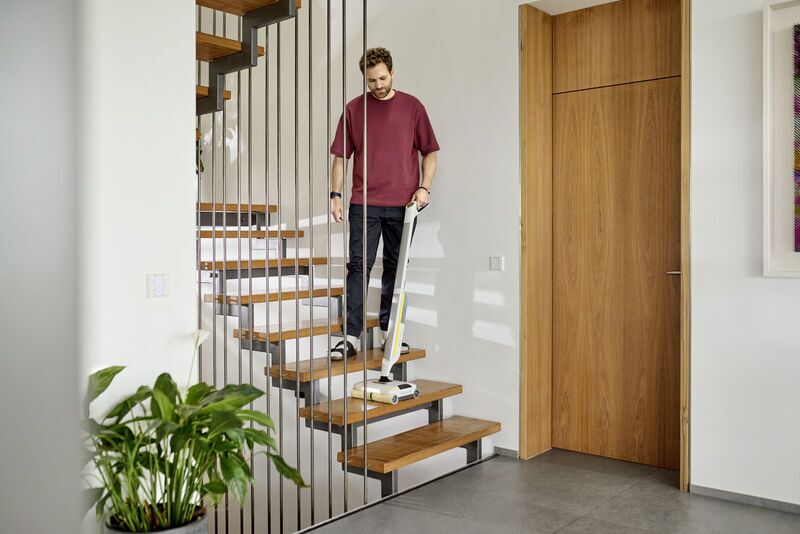 Kärcher FC 8 Smart Signature Line Battery hard floor cleaner | white 3