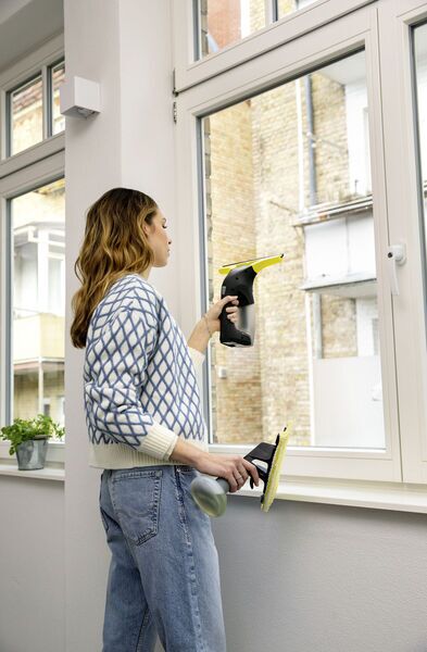 Kärcher KWI 1-AN Plus C Akku-Fensterreiniger | gelb/schwarz 2