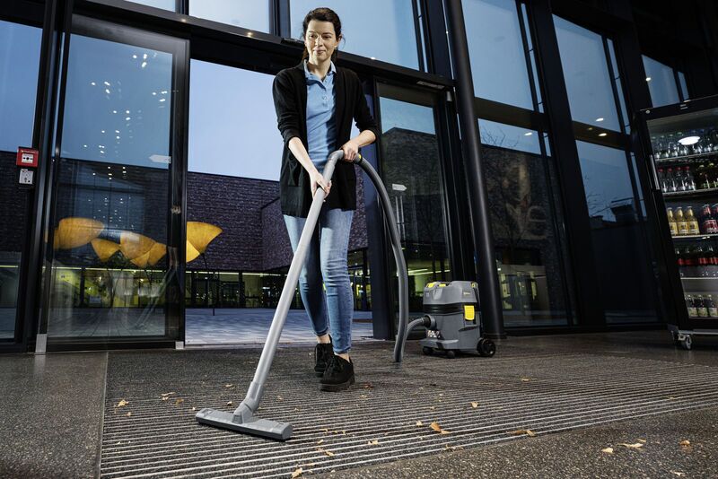 Kärcher NT 22/1 Ap Bp L Akku-Nass-/Trockensauger ohne Akku | grau 2