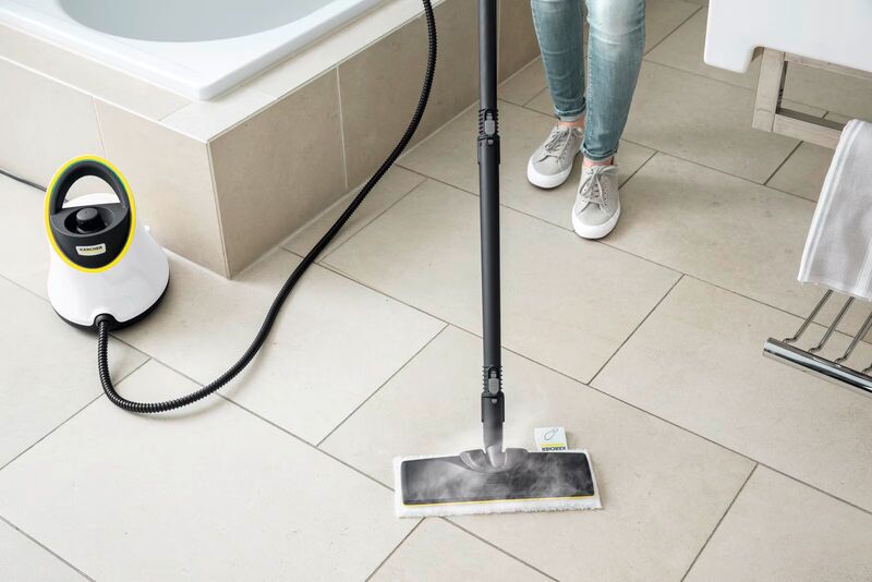 Kärcher SC 2 Deluxe Steam Cleaner | white/black, image 4 of 5