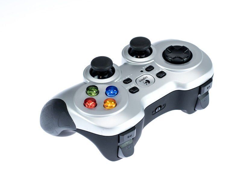 Logitech F710 Wireless Gamepad | srebrny/czarny 3