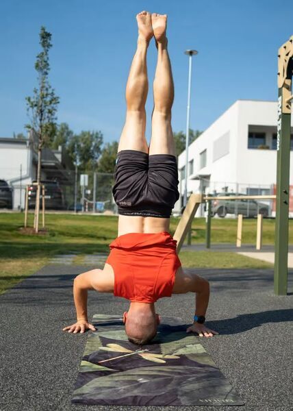 NAYAVITA Yoga mat Jungle | green/black 4