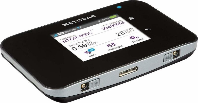 Netgear AirCard 810 | black 3