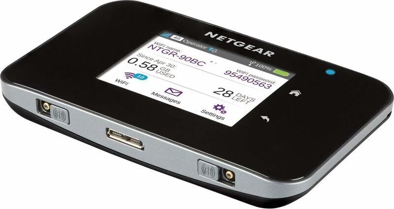 Netgear AirCard 810 | black 4