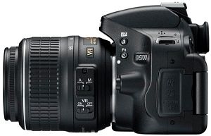デジタルカメラ Nikon D5100 AF-S 18-55mm F3.5-5.6G デジタルカメラ Nikon D5100 AF-S 18-55mm F3.5-5.6G Amazon.com