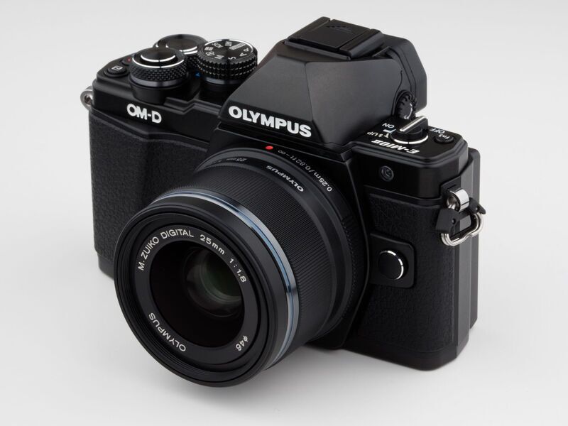 Olympus OM-D E-M10 Mark II | silber/schwarz | M.Zuiko Digital 14-42mm f/3.5-5.6 2