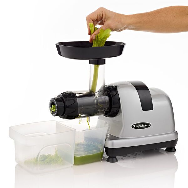 Omega Juicers MM900 Juicer | silver/black 4