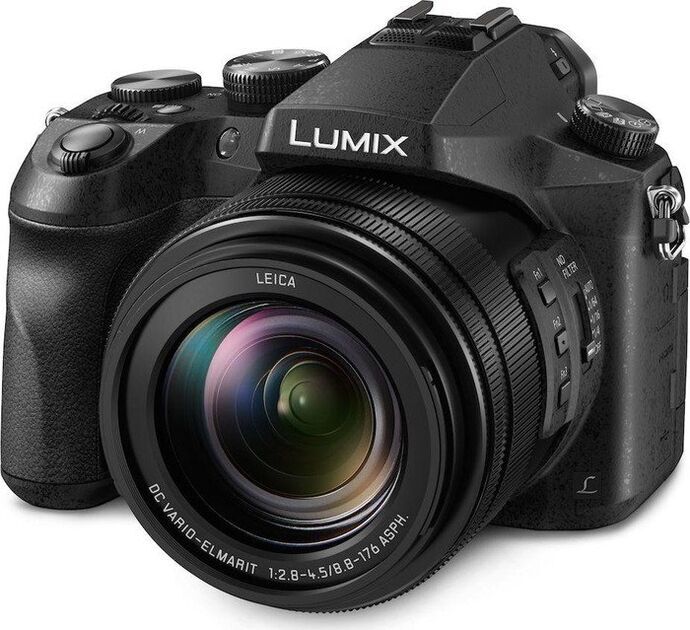 Panasonic Lumix DMC-FZ2000