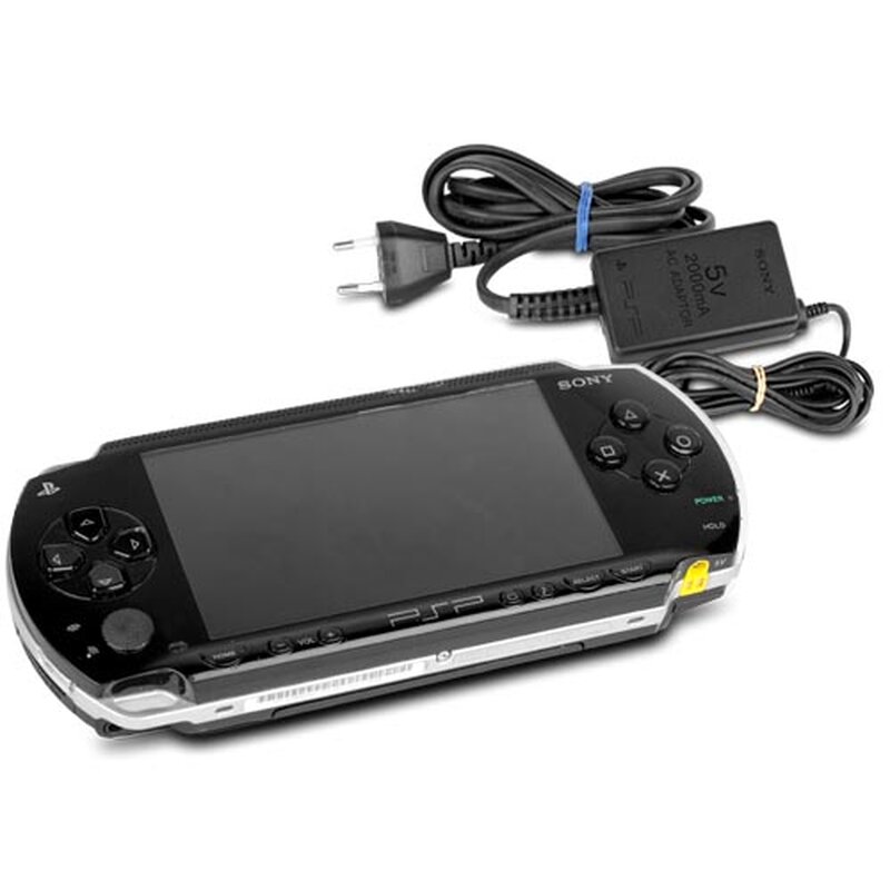 Sony PlayStation Portable (PSP), 1004, 32 GB, nero, 134 €