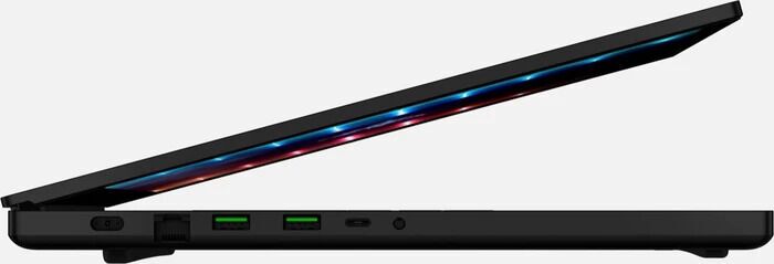 Razer Blade 17 (2021) | i9-11900H | 17.3" | 32 GB | 1 TB SSD | 4K | Touch | Podświetlenie klawiatury | RTX 3080 16 GB | Win 11 Pro | DE, image 3 of 5