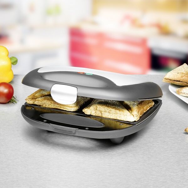Rommelsbacher Sandwich Maker ST 710 Fun for 2 | black/silver 2