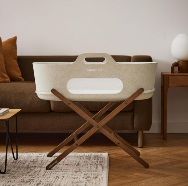 Snuz SnuzBaskit Babykorb mit Ständer | weiß/braun 1