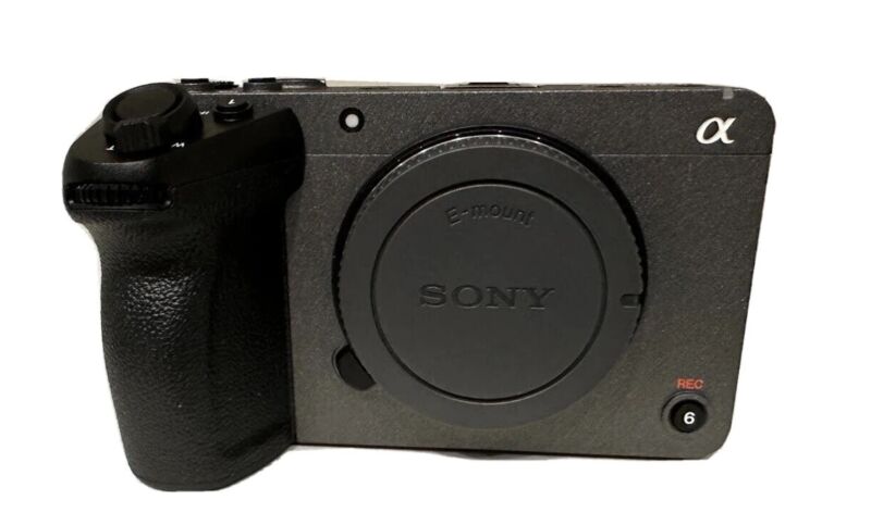 Sony ILME-FX30 | black 1