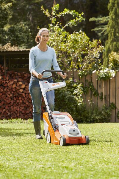 STIHL RMA 339 C Battery Lawn mower | orange/white/black 2