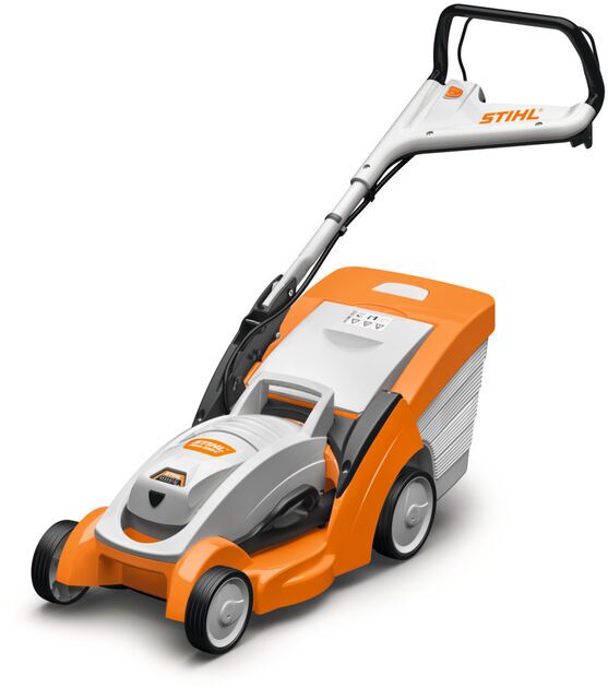 STIHL RMA 339 C batteridriven gräsklippare i set med batteri AK 30 och laddare AL 101